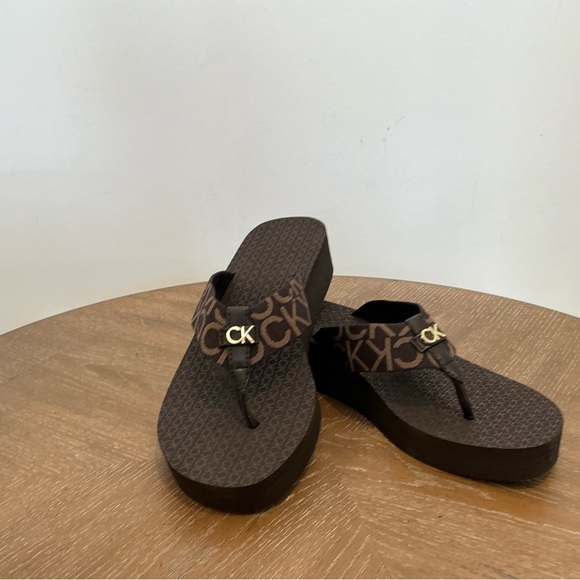 Calvin Klein Meena, Women's Sandal - Picture 7 of 7
